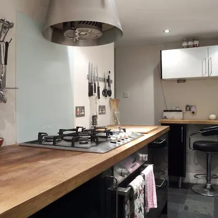 Appartement 2 Bedroom Flat In City Centre Sleeps 4