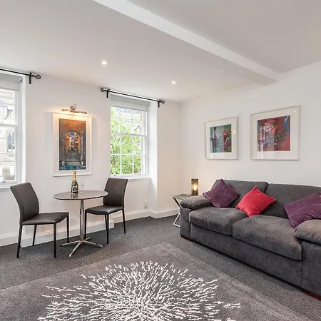 Castle 1 Old Town Apartment *