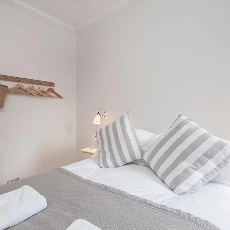 Ladystairs 2 Royal Mile アパート *