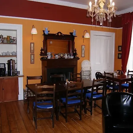 Ivy- Braveheart Guest house 3*