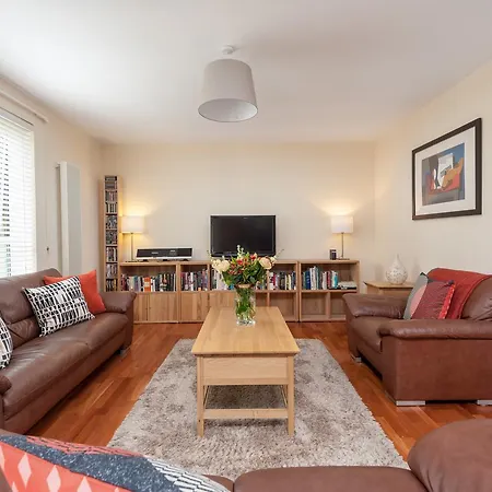 Apartmán The Holyrood Road *