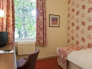 Ellersly House 3*