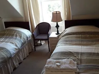 Capital House ゲストハウス 3*