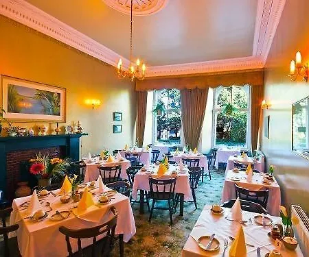 Halcyon House 3* Эдинбург