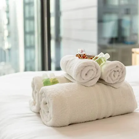 Luxury 2 Bedroom Quartermile Sleeps 6 Apartamento Edimburgo