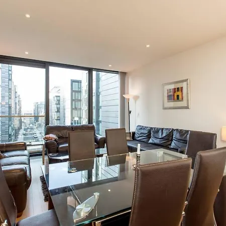 Luxury 2 Bedroom Quartermile Sleeps 6 Apartamento Edimburgo