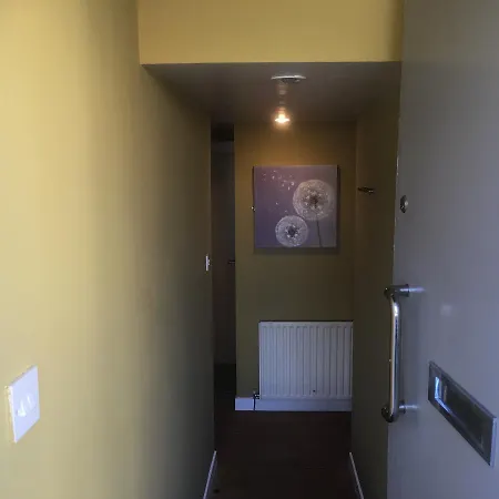 Apart Co Ardmillan Place Edinburgh