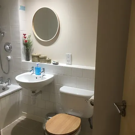 Apartment Apart Co Ardmillan Place Edinburgh