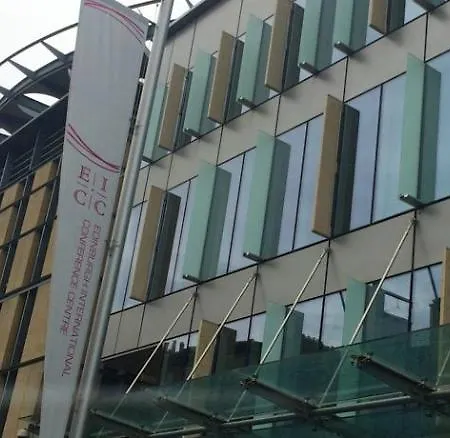 Eliza House Hotel 3*