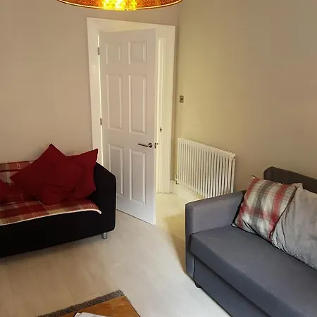 Heart Of Flat * אדינבורו