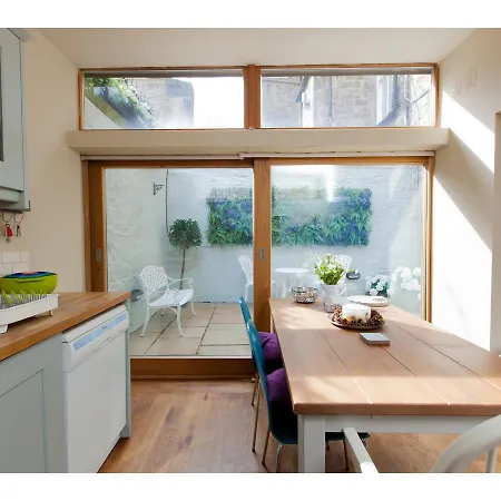 Apartamento Lovely 3br Garden Flat For 5 Within City Centre Edimburgo