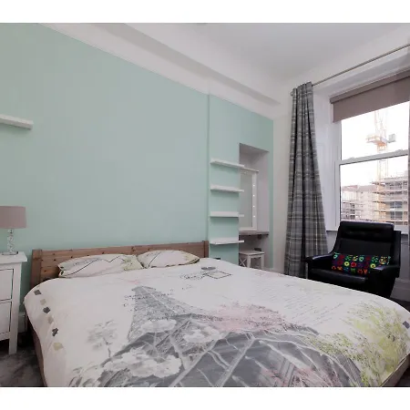 Stylish Victorian City Centretenemant For 4 *