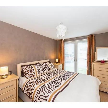 Apartment Modern 2 Bedroom With Free Parking Edinburgh
