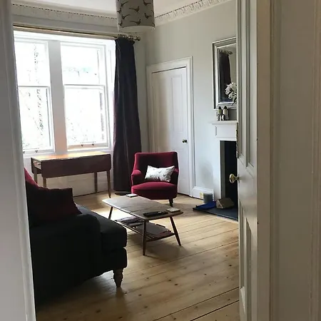 Apartment 2 Bed Flat With Beautiful Views