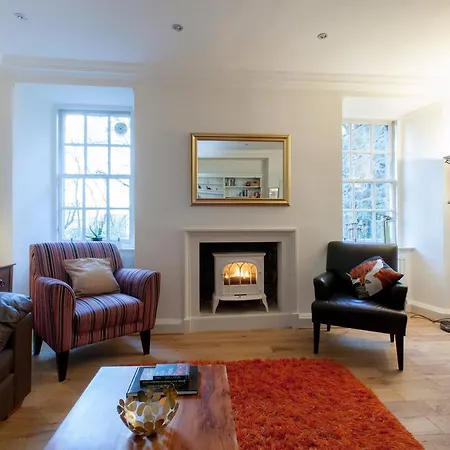 Apartment Central Cosy For 6 In Edinburgh