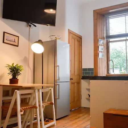 Modern Flat In Central Apartment *