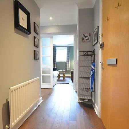 Holyrood Park - Carparking Included! Apartament Edynburg