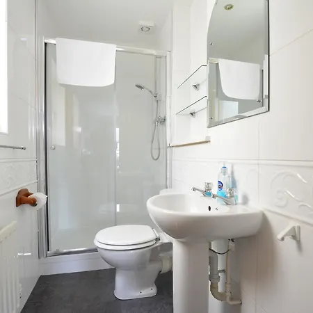 Apartament Holyrood Park - Carparking Included! Edynburg