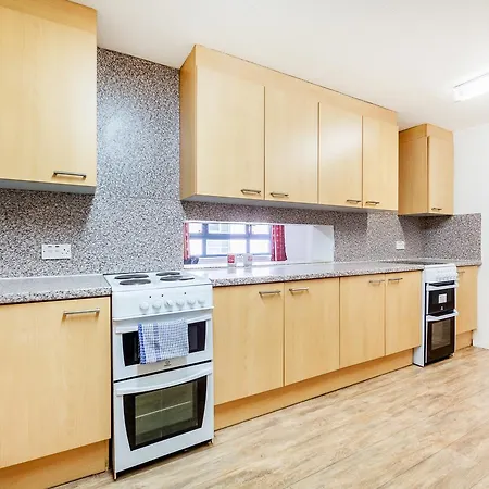 Appartement Euro Halls *