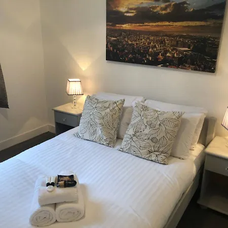 Cosy City Centre Flat Close To Princes Street Appartement *