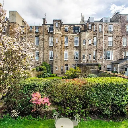 Altido Quiet Mews House W Parking * Edinburgh