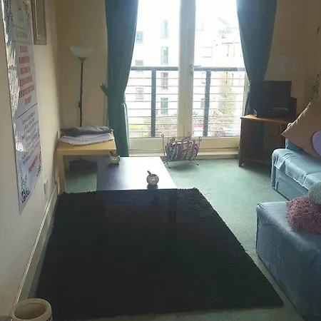 Center Coady Sleeps 5 Free Car Park Space Apartment *