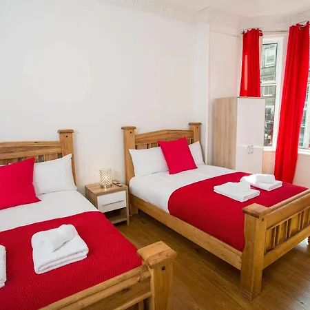 Holistic Aparment- Brunswick St 公寓