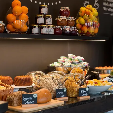 Hotel One Edinburgh-royal 3*