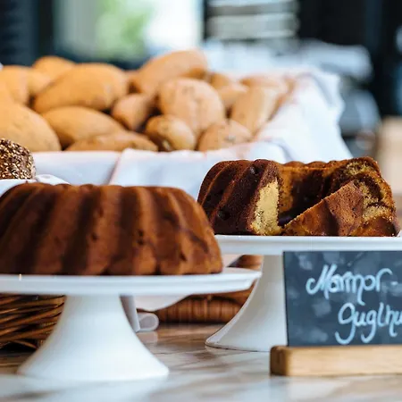 The Learmonth 2* Edinburgh