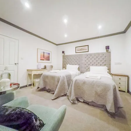 Allison House 17 Pensionat 3*