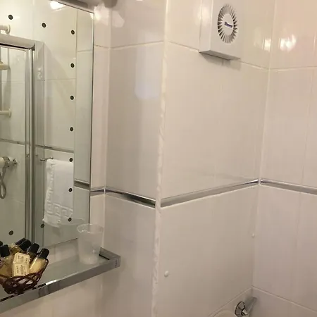 Allison House 17 Pensionat 3*