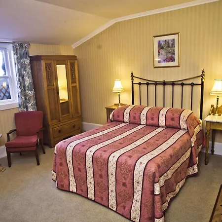 Adria House Edimburgo