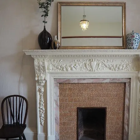 マックグレガーズ ゲストハウス 3* エディンバラ