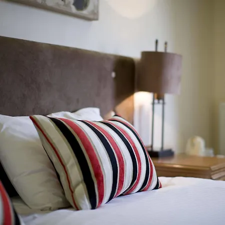 Hotel Royal Ettrick 3*