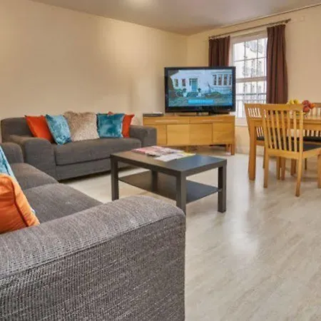 Haymarket Apartment *