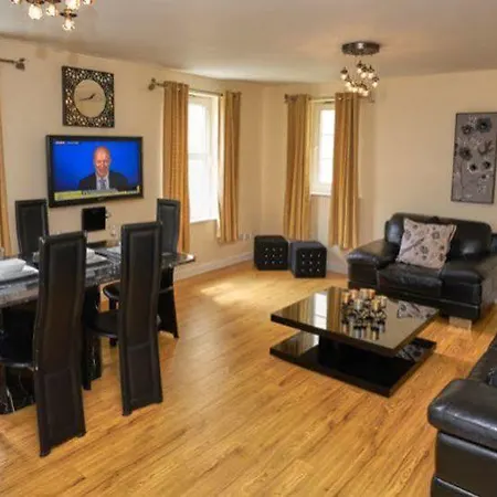 Pearl - Haymarket Apartment Edinburgh