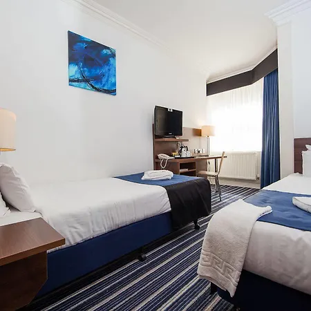 Piries Эдинбург