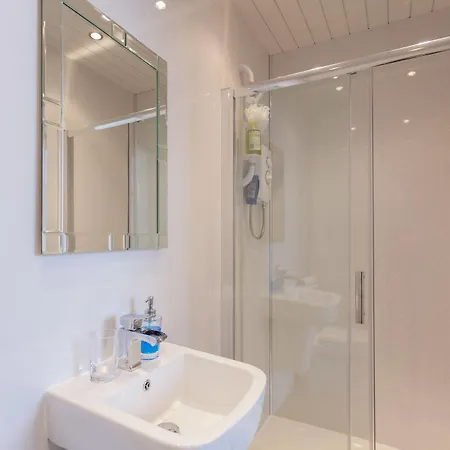 Kingsley Guest House Πανσιόν 3*