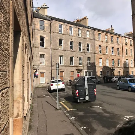 Centre Escape With Private Garden Edimburgo