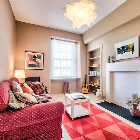 Joivy Famous St Mary's Street Old Town Edimburgo