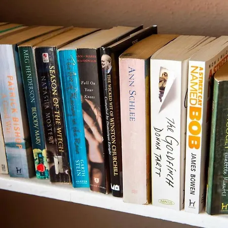 Joivy Famous St Mary's Street Old Town *