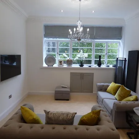 Apartment Great King Street *
