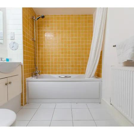 Apartamento Spacious, Central Edimburgo