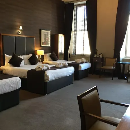 Albany Hotell 3*