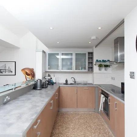 Modern Gem In Georgian Listed Building ♥ Of City Apartment *