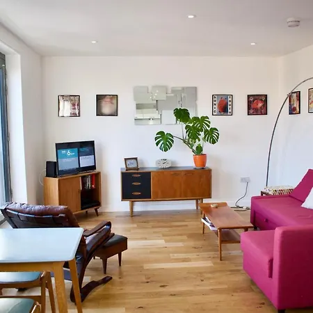 2 Bedroom In