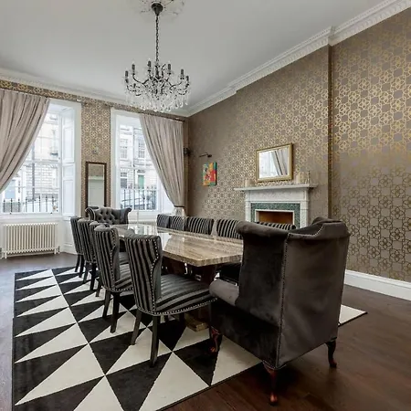 Luxury 5bd Townhouse W Private Garden&cinema Casa de Férias Edimburgo