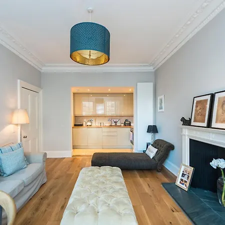 Beautiful And Private 2 Bed Daire