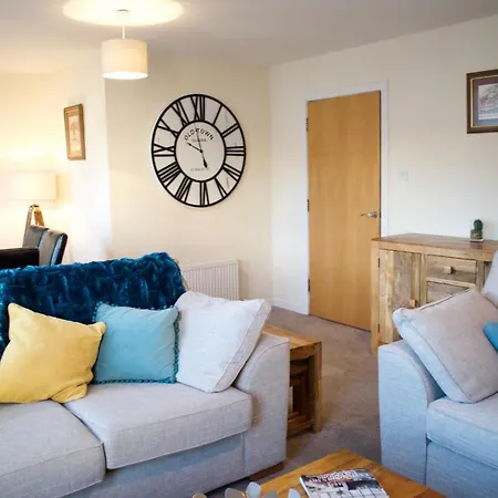 Daire Beautiful 2 Bedroom 2 Bathroom Apt Edinburgh