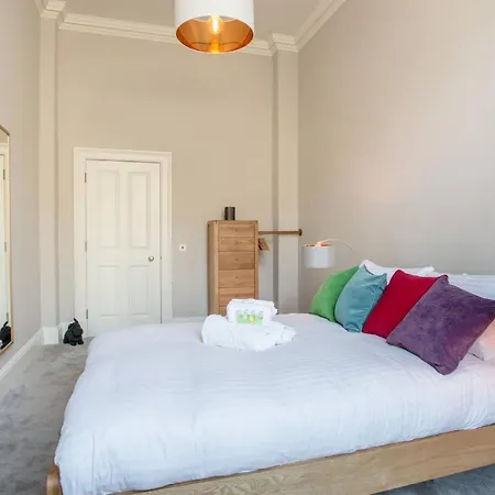 Apartment Altido Stylish 1-bed Flat In The Heart Of New Town